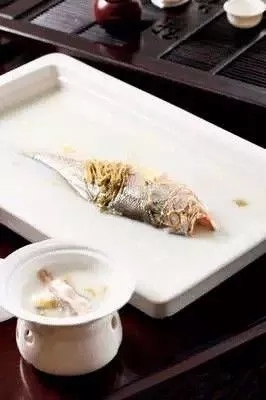 雪菜大湯野生大黃魚